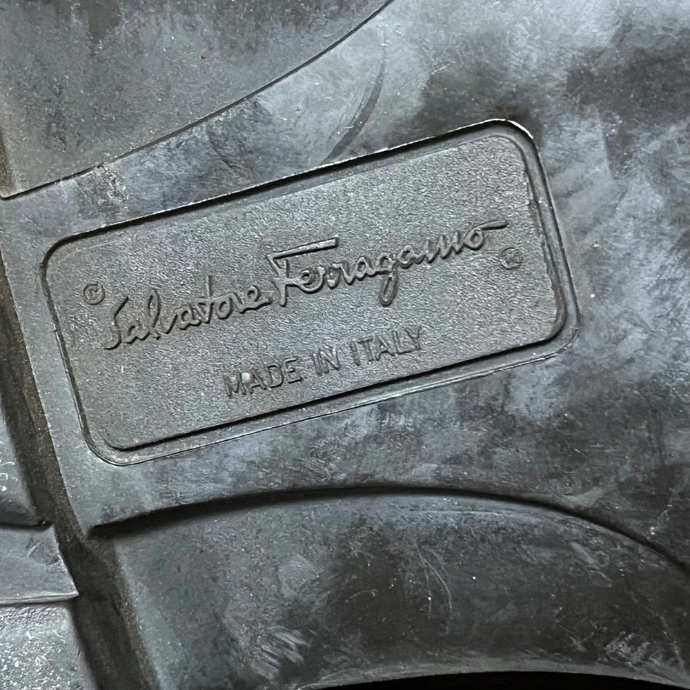 Salvatore Ferragamo Men 8.5 2E Brown Pebble Grain Leather Lug Sole Derby 617 B22